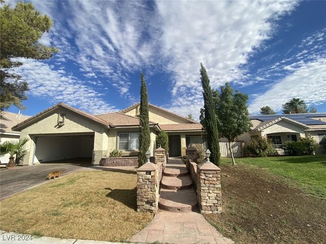 $2,350 | 5216 Rancher Avenue | Southwest Las Vegas