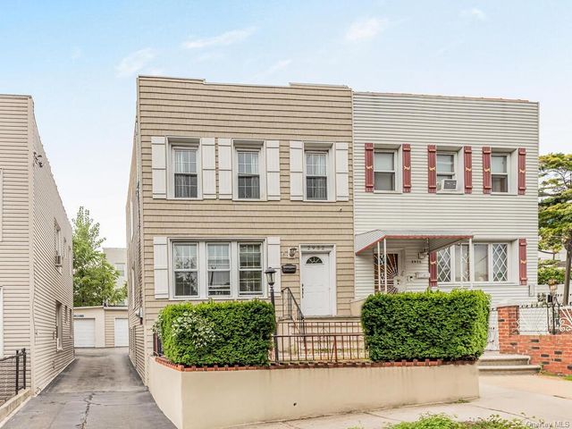 $829,000 | 2952 Miles Avenue | Throgs Neck