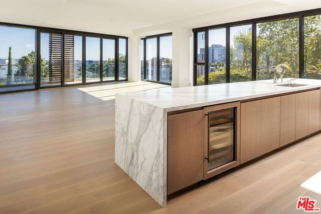 $4,999,000 | 8420 Sunset Boulevard, Unit 408 | Sunset Strip