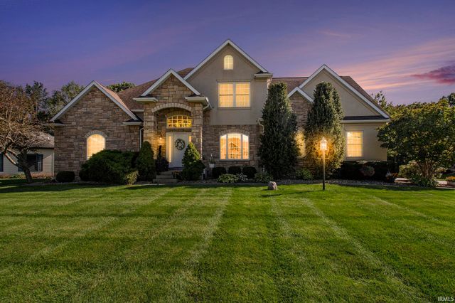 $564,900 | 28540 Twain Drive | Cleveland Township - Elkhart County