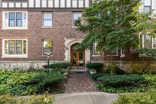 $549,000 | 418 Church Street, Unit 1E | Evanston