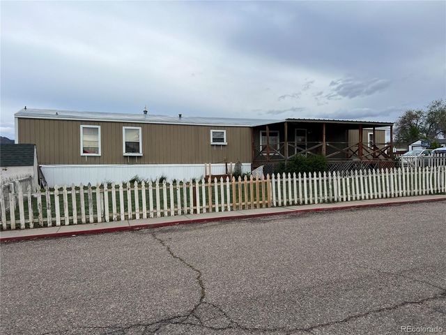 $74,900 | 2795 Elizabeth Street | Canon City