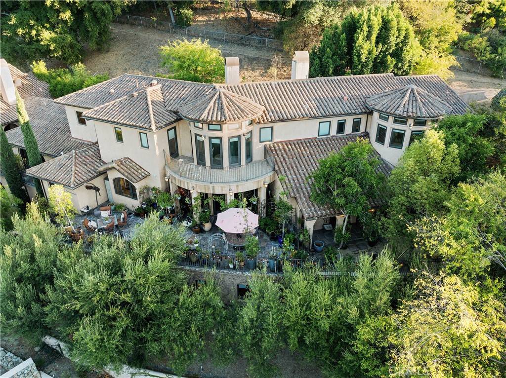 Celebrity Designed Custom Italian Villa! 
 OLD World Charm, Amazing Architecture