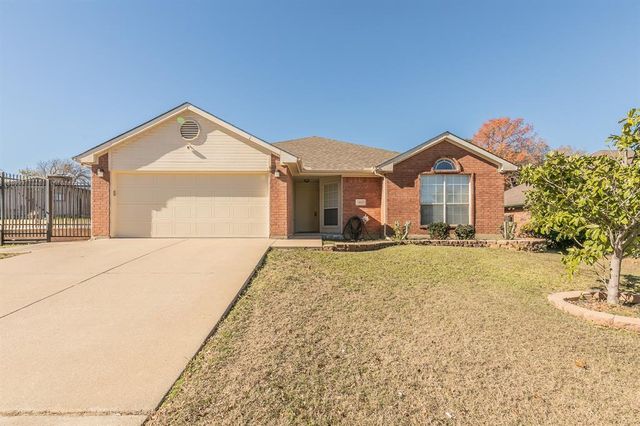 $2,295 | 1812 Canterbury Circle | Brentwood-Oak Hills