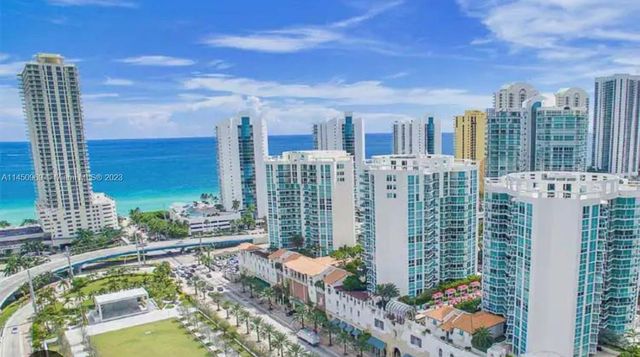 $5,350 | 200 Sunny Isles Boulevard, Unit 21602 | Parque Towers