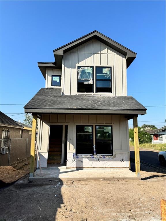 a house view with a outdoor space