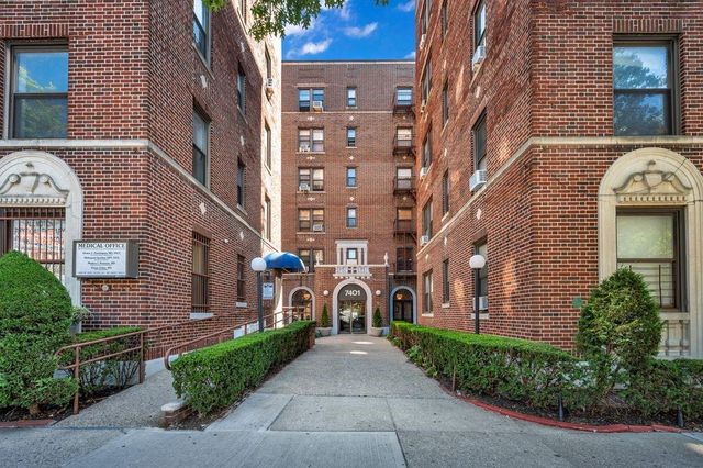 $325,000 | 7401 4th Avenue, Unit E7 | Bay Ridge