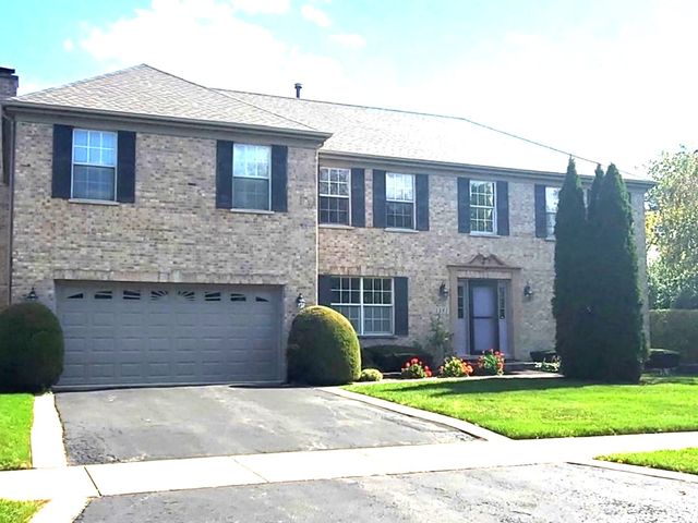 $698,000 | 1381 Callen Lane | Des Plaines