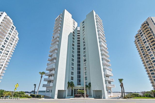 $419,900 | 3047 South Atlantic Avenue, Unit 504 | Daytona Beach Shores