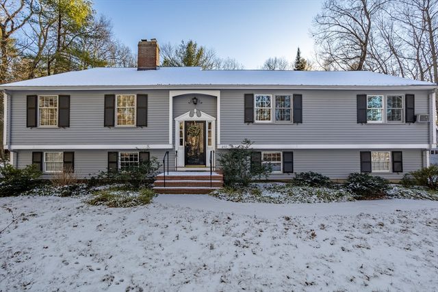 $975,000 | 657 Westford Street | Carlisle