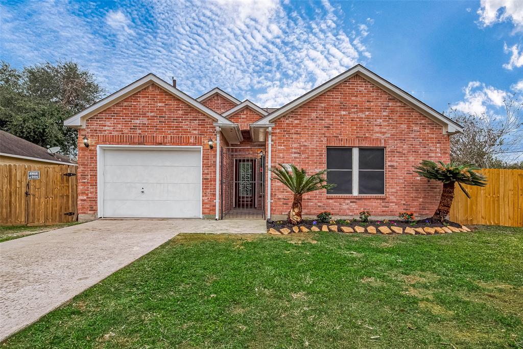 Discover your dream home at 3021 Bolt Street! This charming brick exterior offers great curb appeal and invites you into a warm, welcoming space. Perfect for comfortable living.