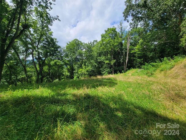 $95,000 | 1300 Glades Road | Crabtree Township - Haywood County