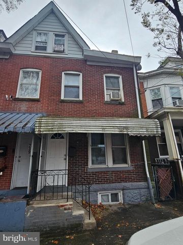 $199,900 | 237 Grand Street | Chestnut Park