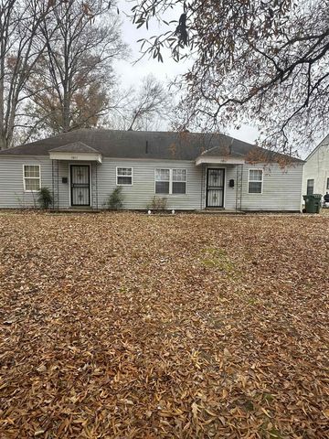 $800 | 7839 West Navy Circle | Millington