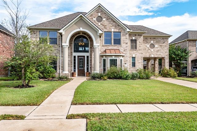 $540,000 | 204 Grand Creek Drive | League City