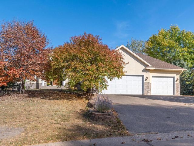 $625,000 | 9833 Windsor Terrace | Eden Prairie