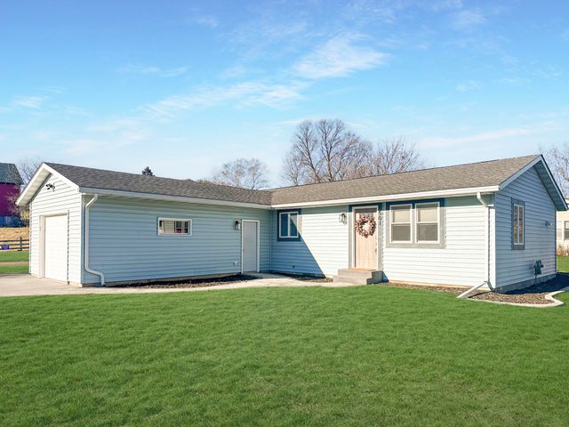 $330,000 | 501 Dairyland Drive | Viroqua