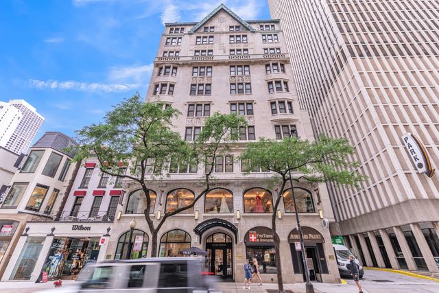 $9,200 | 70 East Walton Street, Unit 9021002 | Magnificent Mile