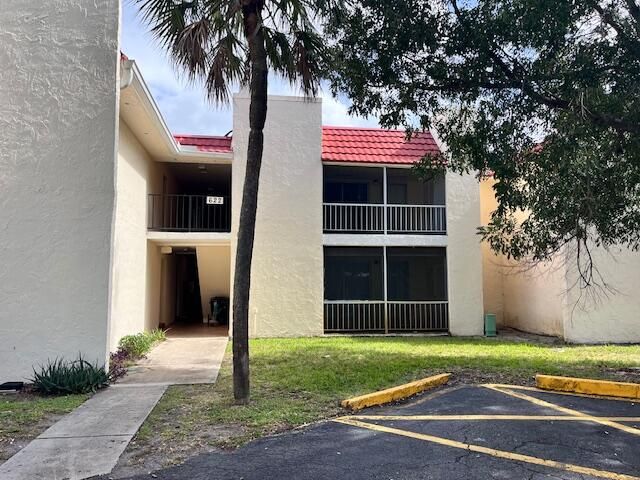 $1,695 | 622 Northwest 13th Street, Unit 14 | Central Boca Raton