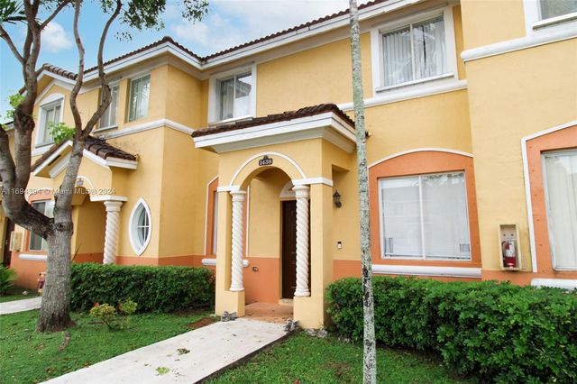 $2,275 | 1438 Southeast 24th Court, Unit 360 | Homestead