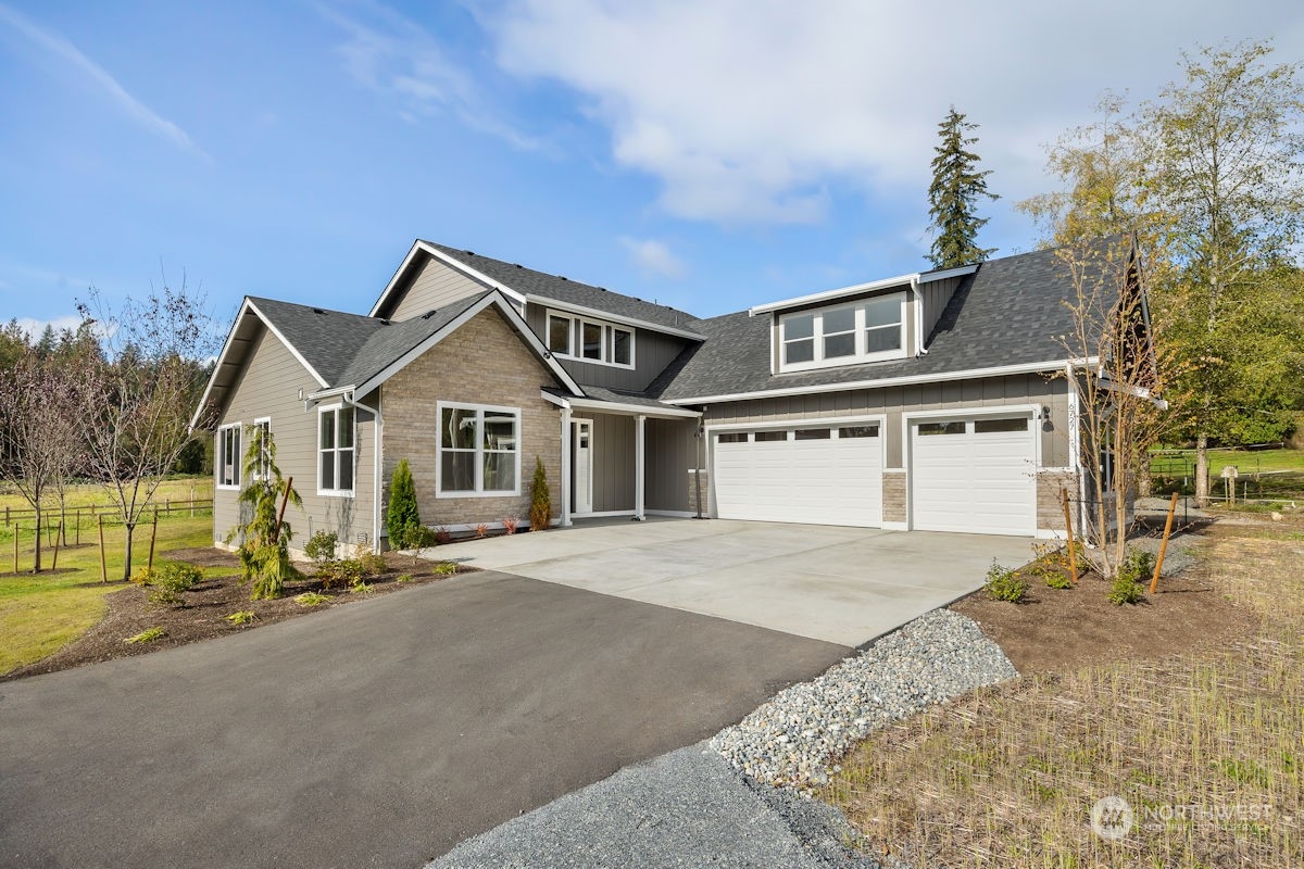 a view of a house with a outdoor space