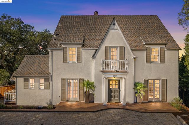 $1,799,000 | 2727 Las Aromas Street | Piedmont Pines