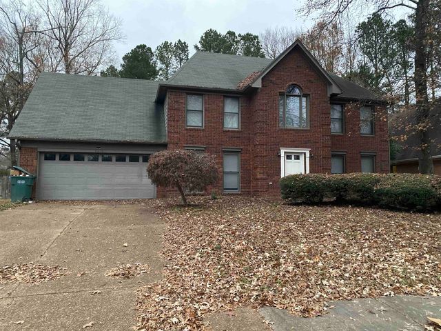 $319,900 | 8880 Forest Breeze Drive | Walnut Grove