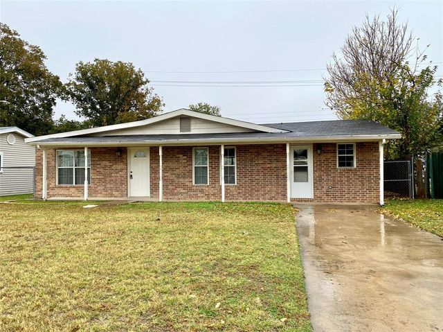 $179,900 | 2625 Bennett Drive | Red Bud Area