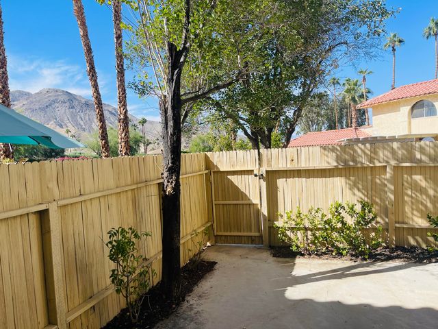 $299,900 | 72725 Jack Kramer Lane | South Palm Desert