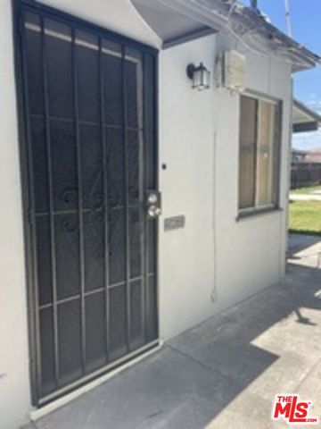 $1,950 | 437 East 55th Street | North Long Beach