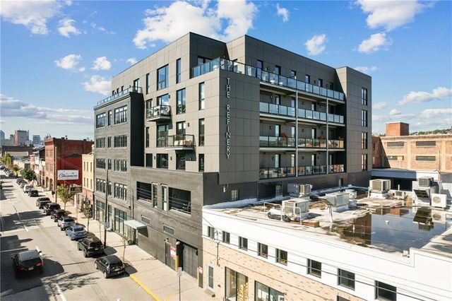 $720,000 | 2545 Penn Avenue, Unit 303 | Strip District