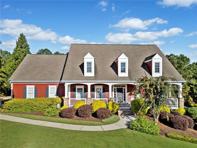 $1,099,900 | 305 Hickory Ridge Court