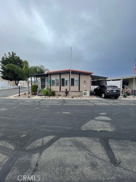 a car parked in front of a building