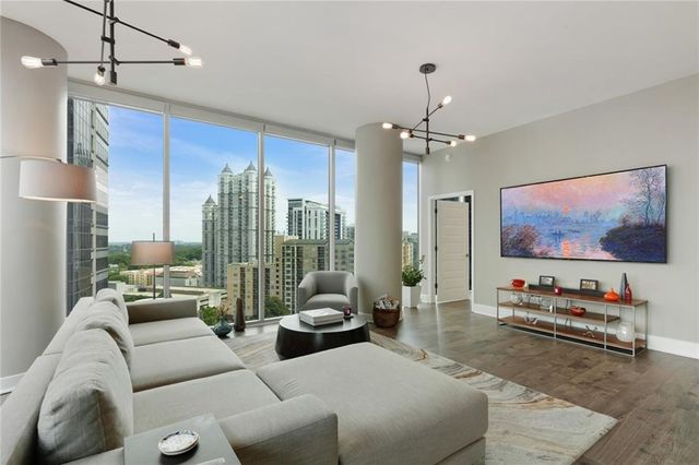 $805,000 | 1080 Peachtree Street Northeast, Unit 1402 | 1010 Midtown