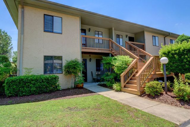 $1,300 | 3616 St Johns Court, Unit B | Audubon