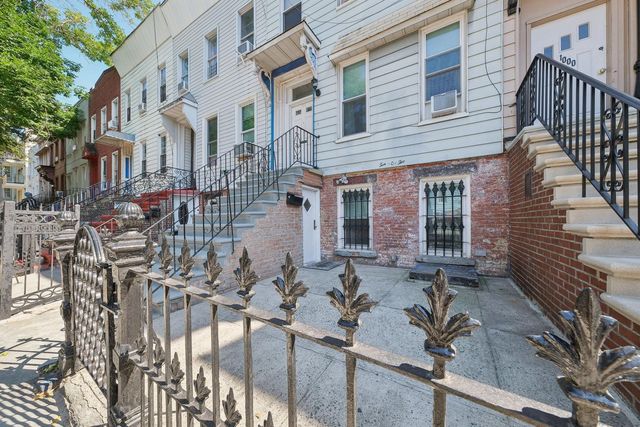 $1,265,000 | 1002 Hancock Street | Bushwick