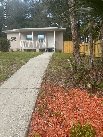 $1,550 | 711 West Franklin Avenue | DeLand