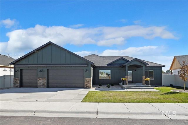 $429,000 | 1412 Quartz Drive