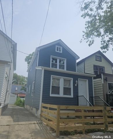 $698,800 | 129-33 135th Place | South Ozone Park