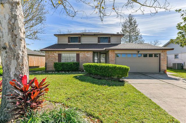 $315,000 | 4211 Lucian Lane | Friendswood