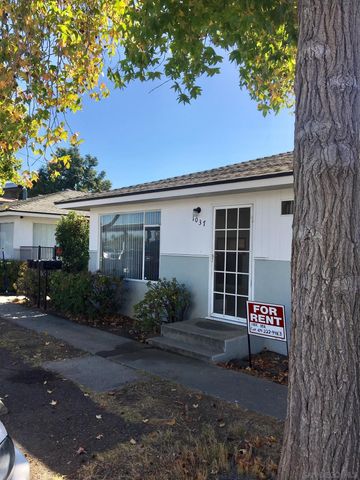 $1,940 | 1037 Dennstedt Place | El Cajon