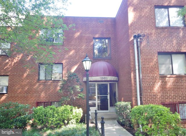 $1,500 | 1581 North Colonial Terrace, Unit 102 | North Rosslyn