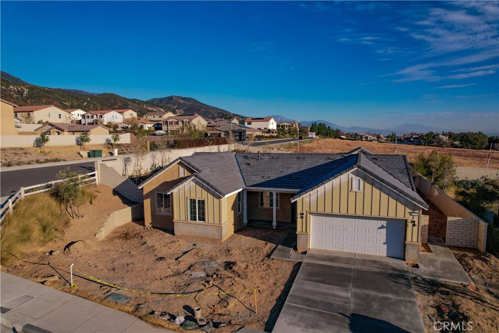 a view of house and outdoor space