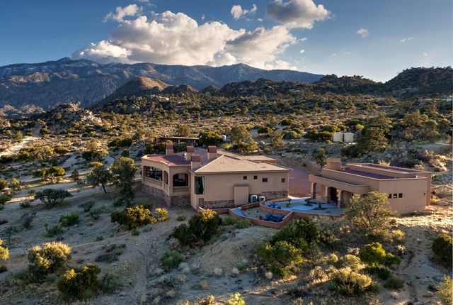 $1,850,000 | 70630 Granite Lane | Pinyon Crest