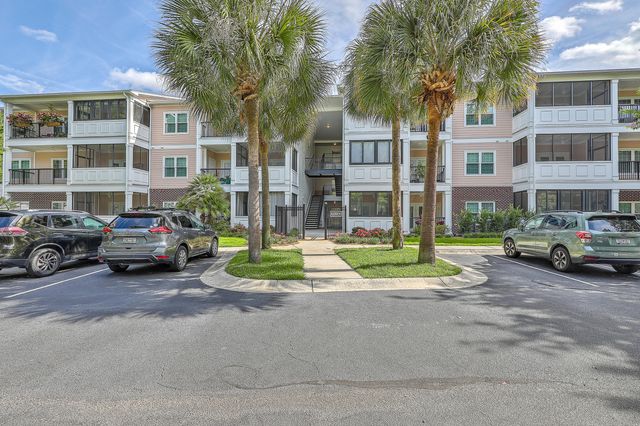 $430,000 | 1025 Riverland Woods Place, Unit 610 | Charleston