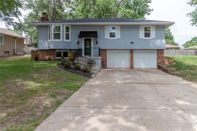 $285,000 | 117 Southwest Chicago Street | East Lakeview