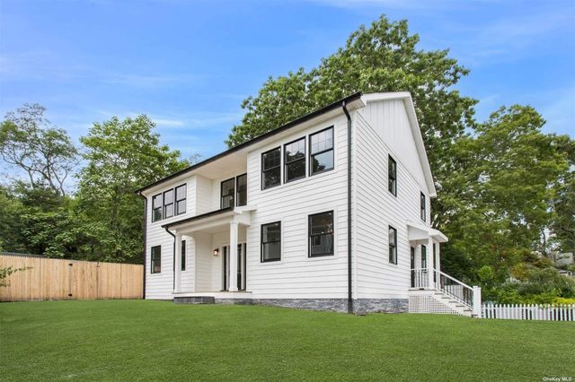 $1,499,000 | 9 Willow Shade Lane | East Quogue