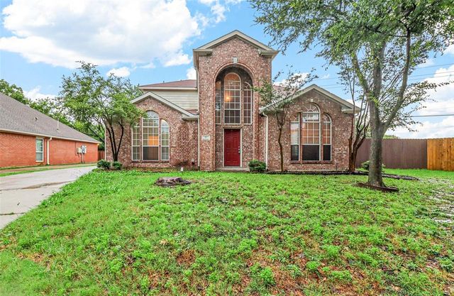 $450,000 | 101 Bardwell Drive | Allen