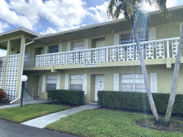 $169,500 | 2500 Black Olive Boulevard, Unit 202 | Delray Beach