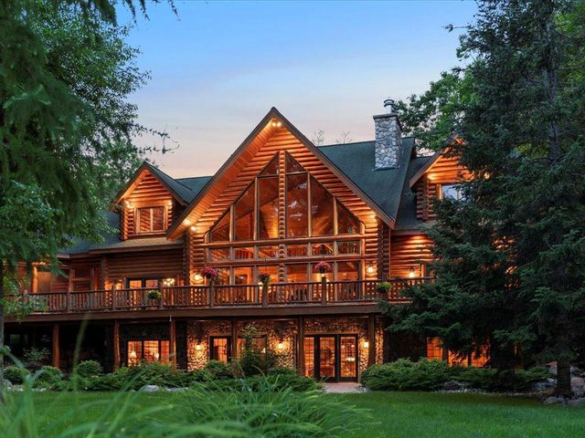 $3,500,000 | 3912 East Del Ray Trail Northeast | Thunder Lake Township - Cass County